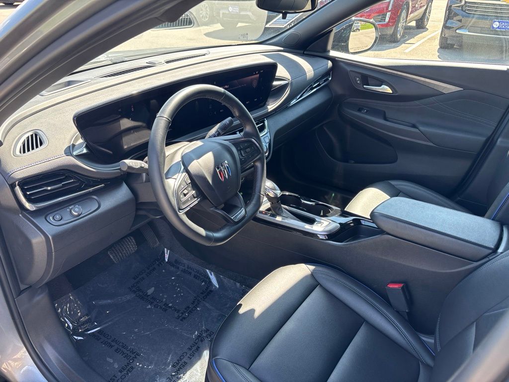 Used 2025 Buick Envista SUV