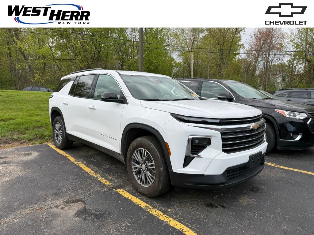 Pre-Owned 2025 Chevrolet Traverse LT 4D Sport Utility in