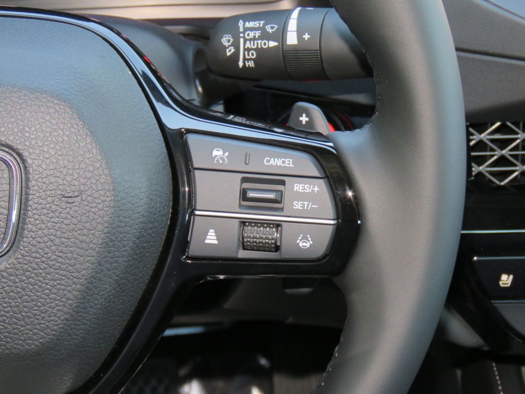 Thumbnail: 2025 Honda Accord - 18