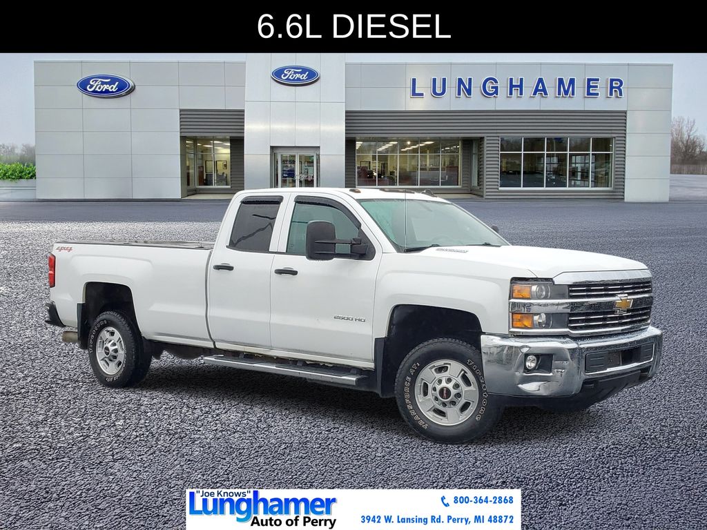 Summit White 2015 Chevrolet Silverado 2500HD Pickup Truck Four-Wheel Drive 6-Speed Automatic