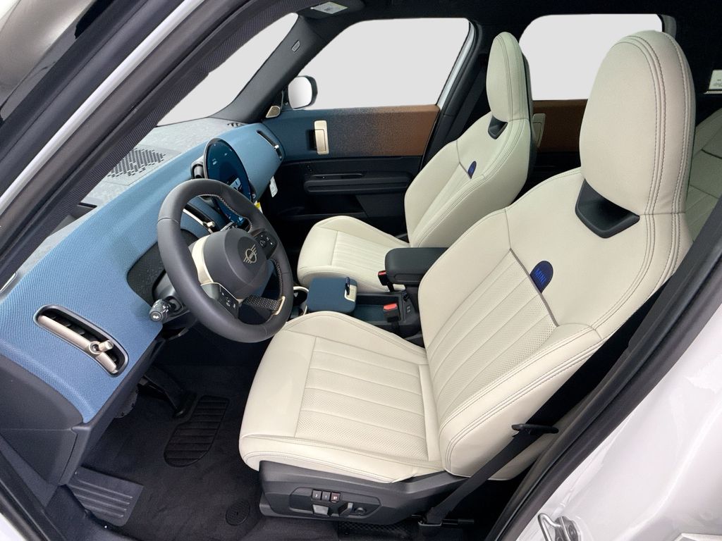 Thumbnail: 2027 MINI Cooper Countryman - 19