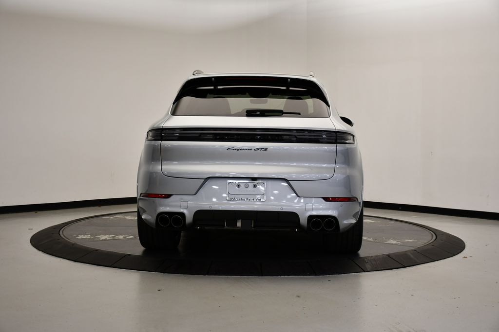 Thumbnail: 2026 Porsche Cayenne - 6