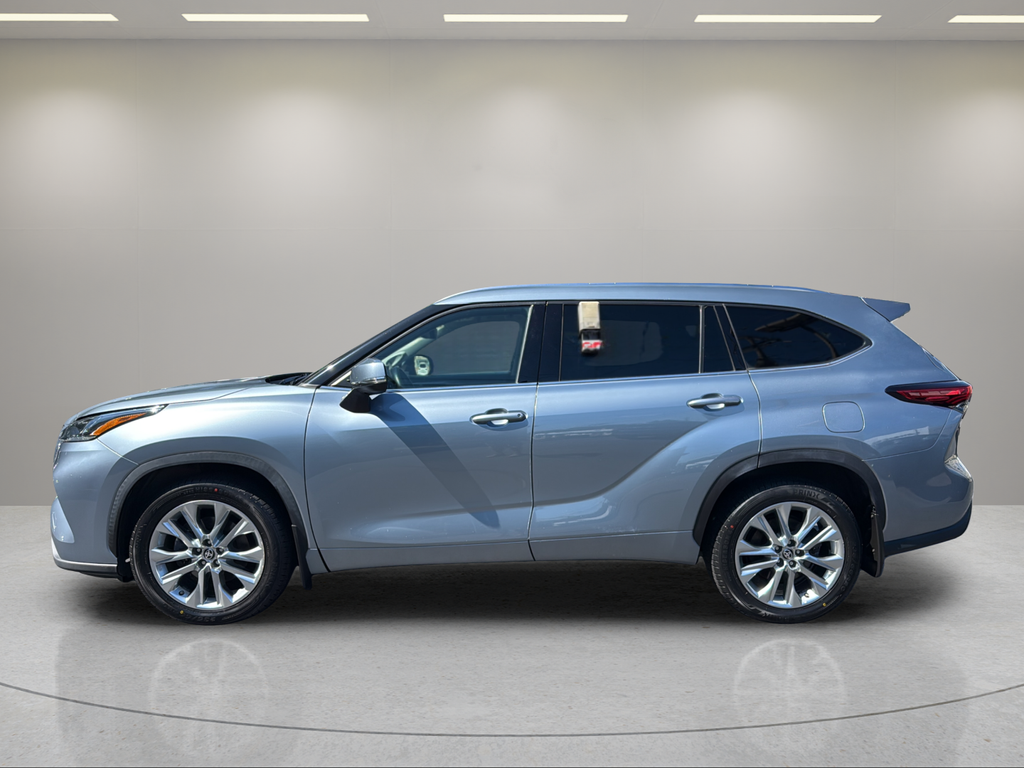 2021 Toyota Highlander Limited  at Bob Ruth Ford