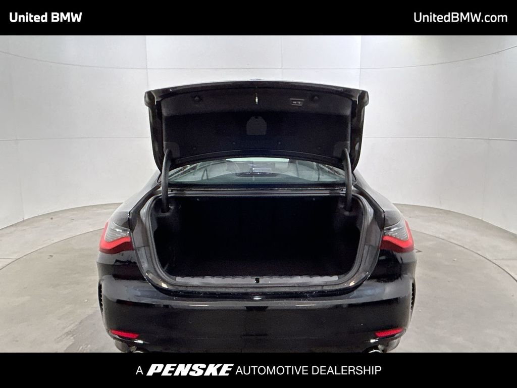 Thumbnail: 2025 BMW 4 Series - 22