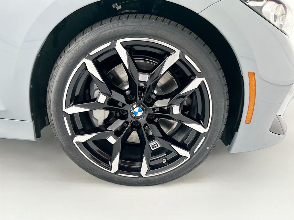 Thumbnail: 2026 BMW 3 Series - 31