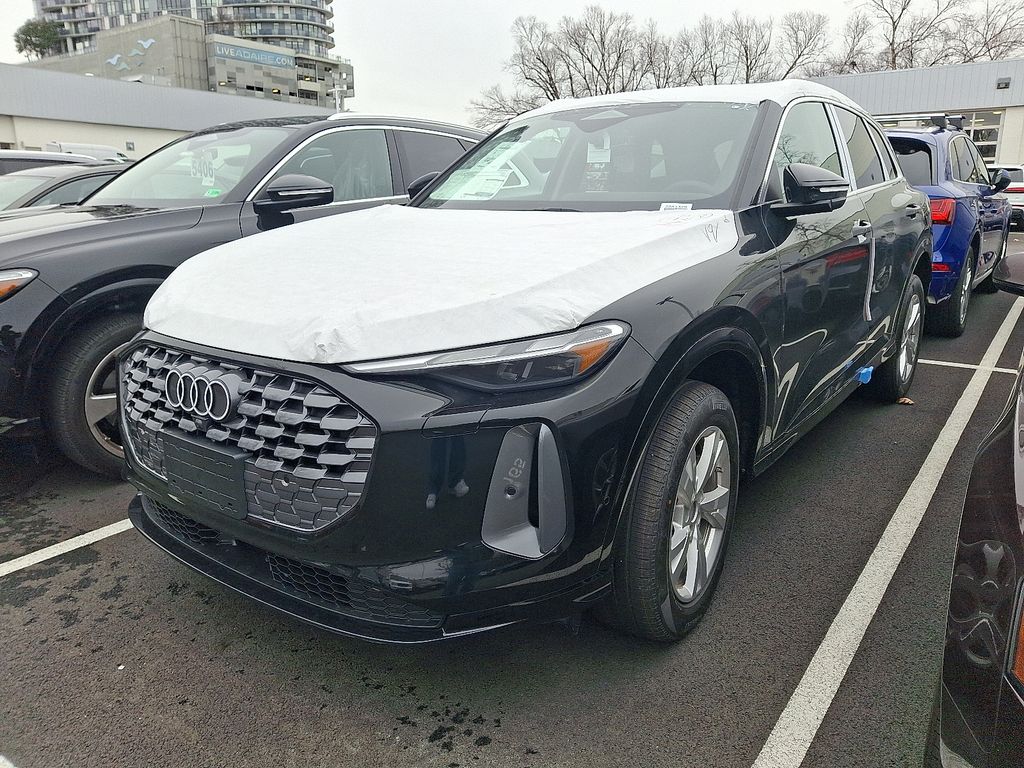 Thumbnail: 2025 Audi Q5 - 1