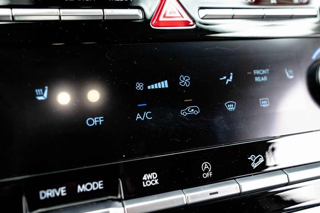 Used 2025 Hyundai Santa Fe SUV