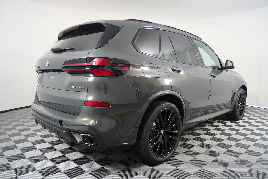 Thumbnail: 2026 BMW X5 - 3