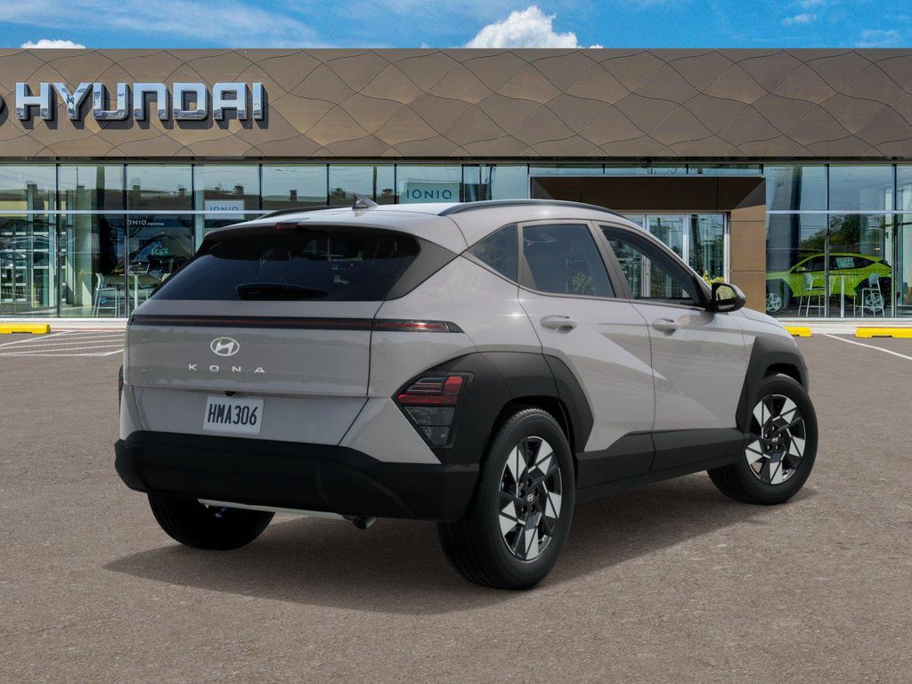 2025 Hyundai Kona SEL 4