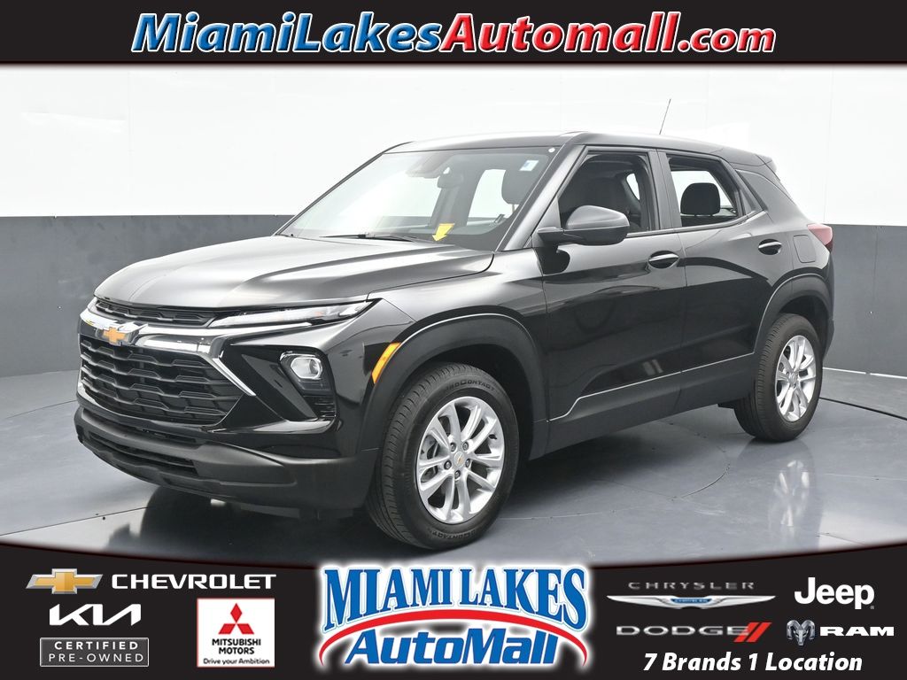 2025 Chevrolet Trailblazer LS's photo