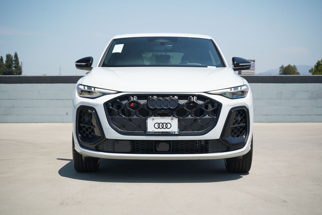 Thumbnail: 2026 Audi SQ5 - 5