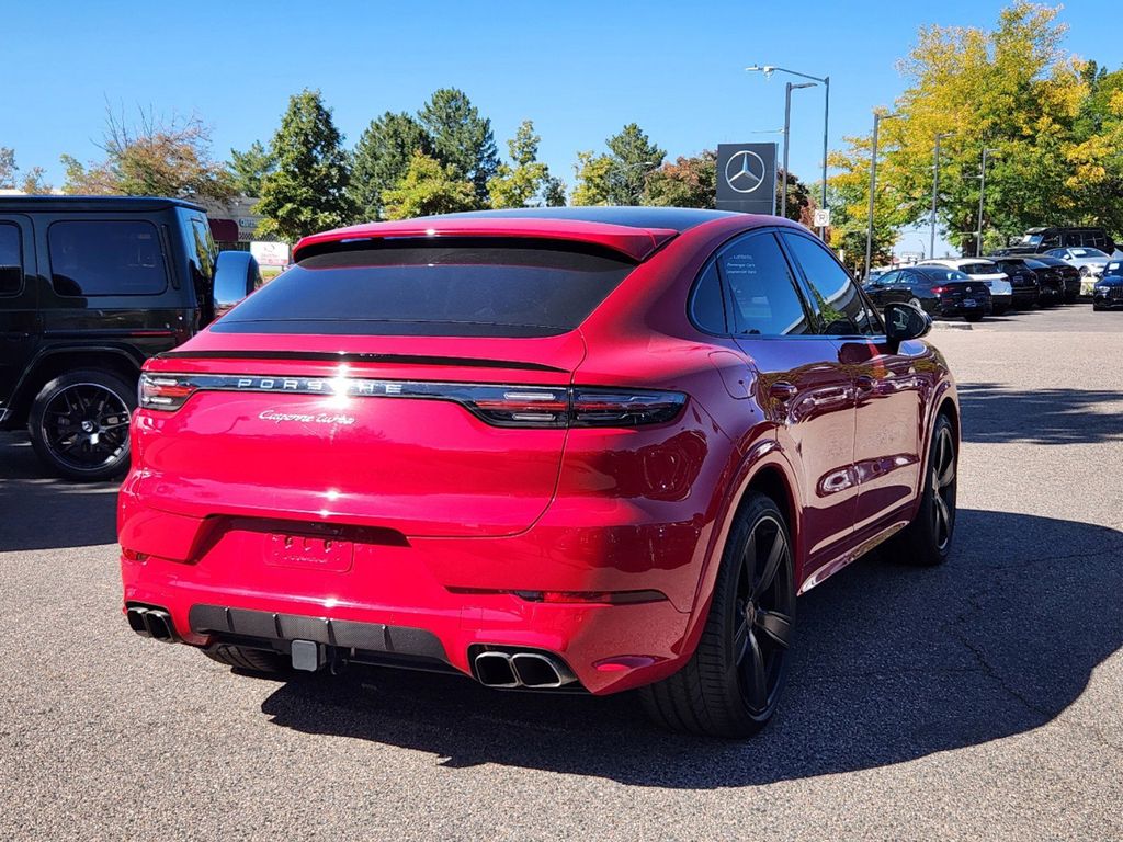 2022 Porsche Cayenne Coupe Turbo 5