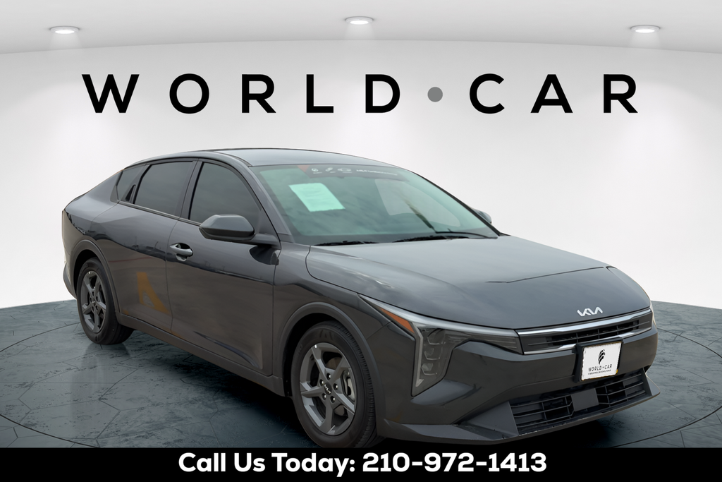 Interstellar Gray 2025 Kia K4 LXS FWD Sedan Front-Wheel Drive Continuously Variable Transmission
