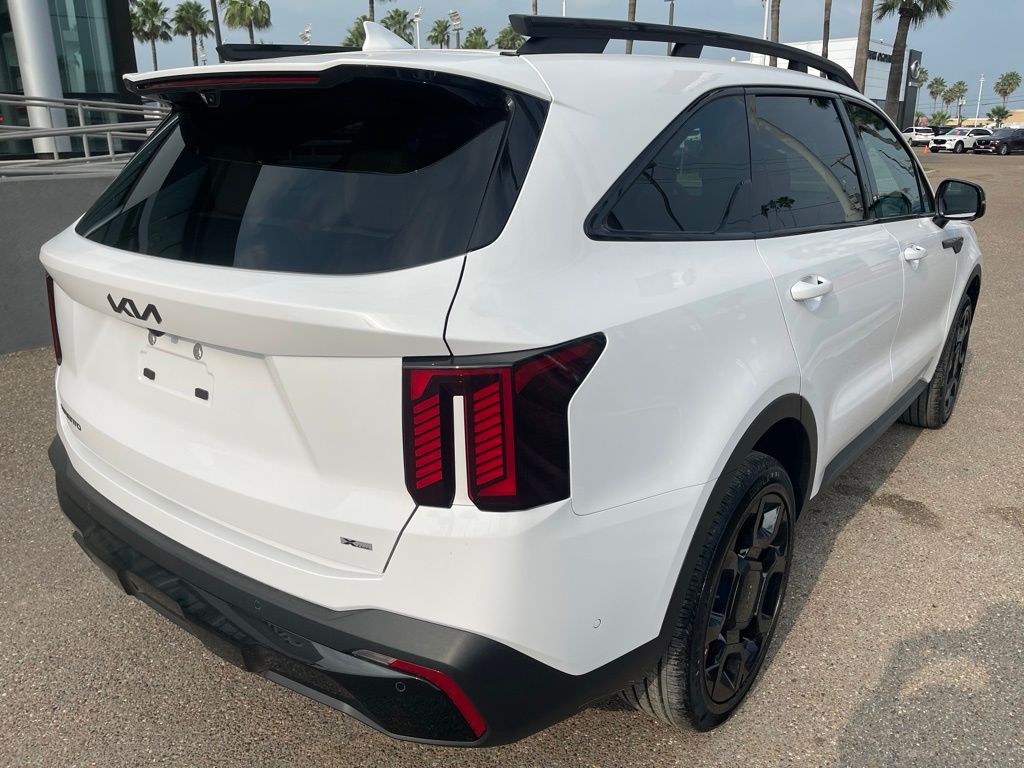 New 2026 White Kia X-Line SX Prestige image 3