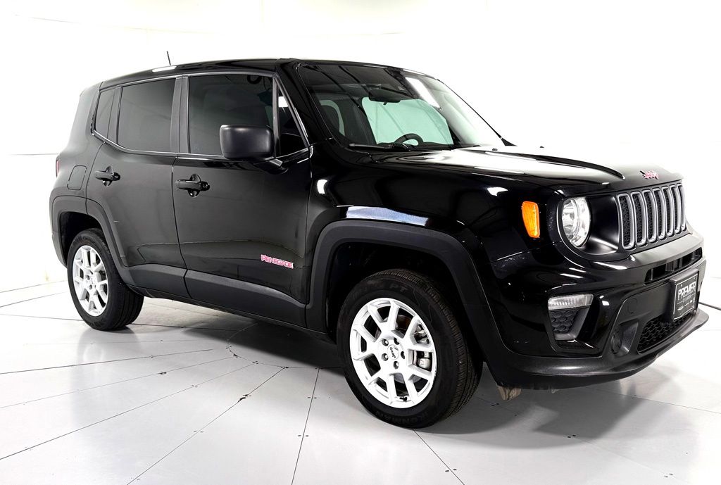 2023 Jeep Renegade Latitude 4WD