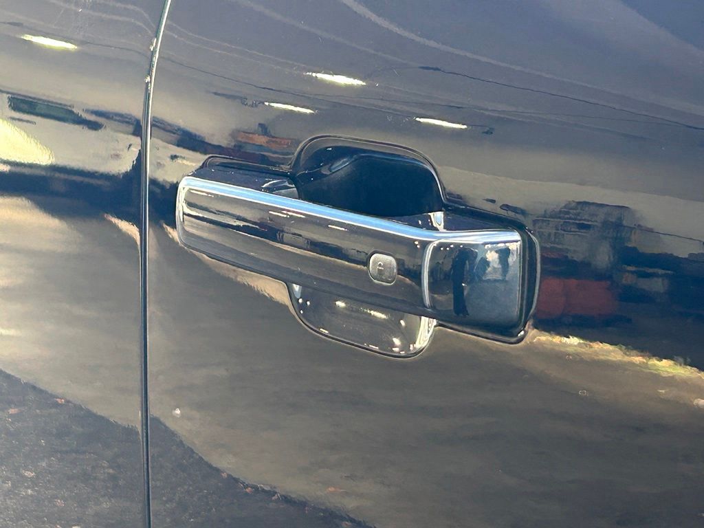 Certified Used 2025 Blue Ford Lariat image 23