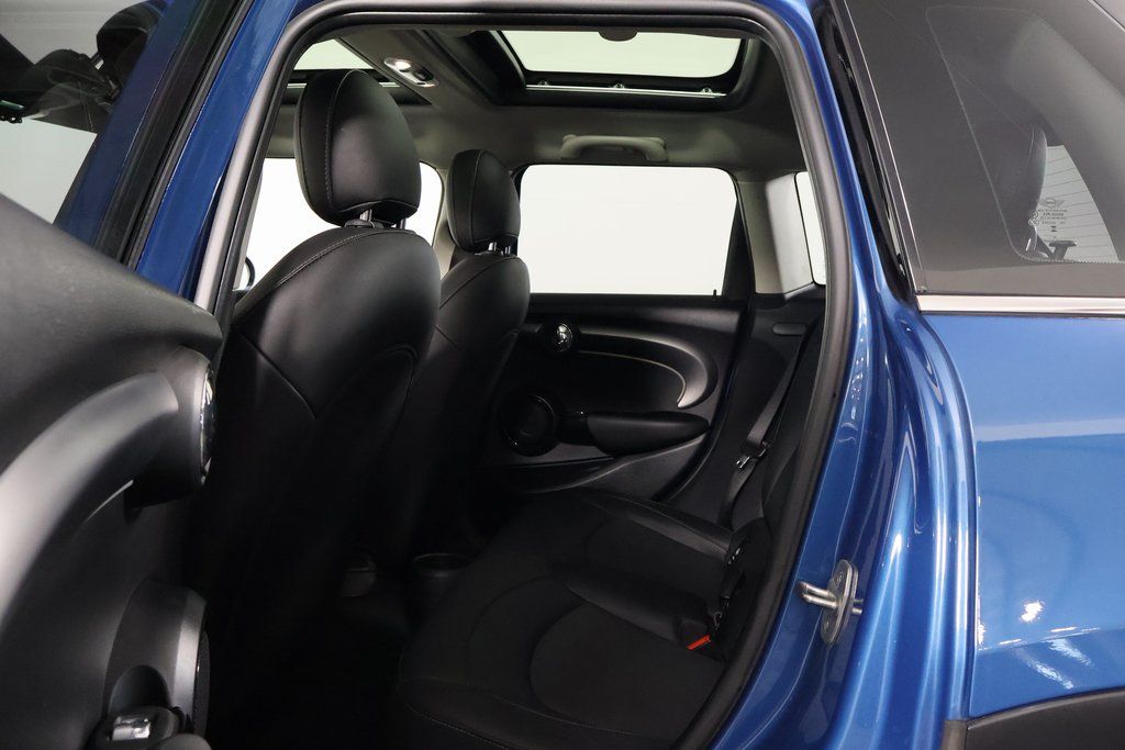 Thumbnail: 2024 MINI Cooper - 11