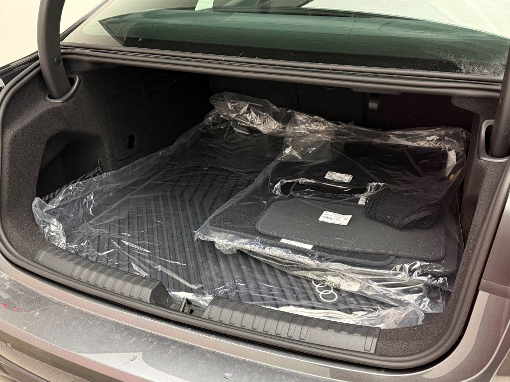 Thumbnail: 2026 Audi A6 - 26