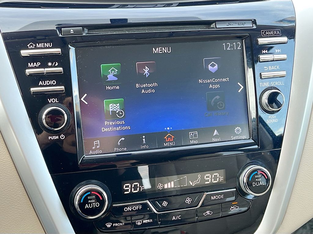 Used 2017 Gray Nissan SL image 15