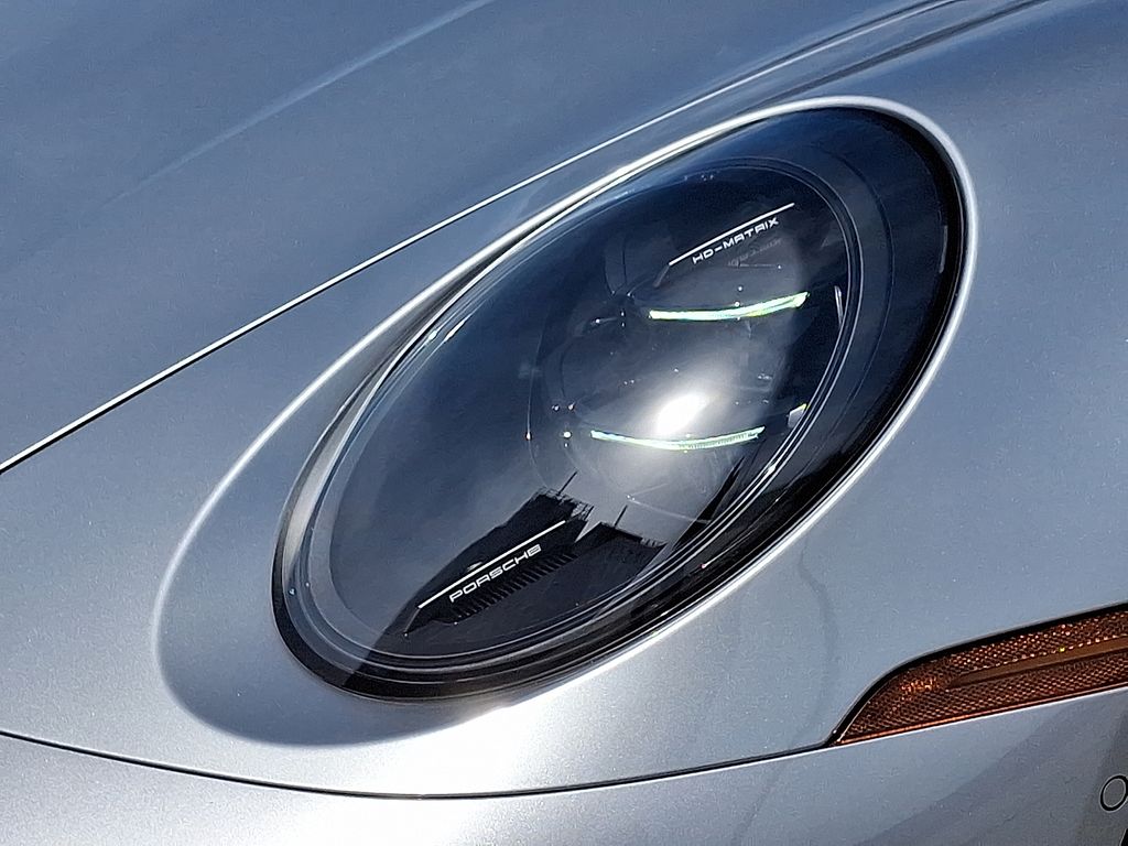 Thumbnail: 2026 Porsche 911 - 11