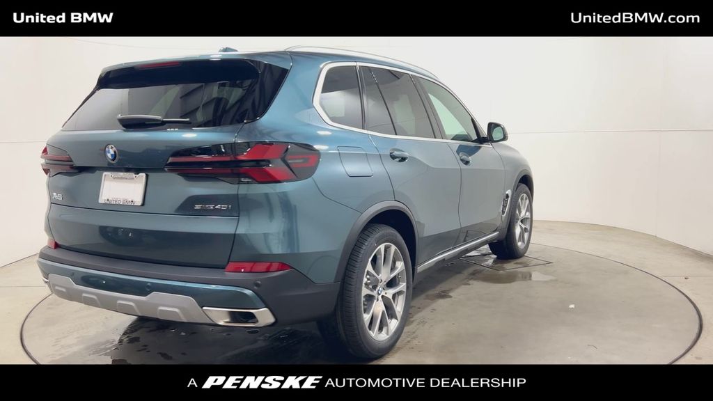 Thumbnail: 2026 BMW X5 - 8