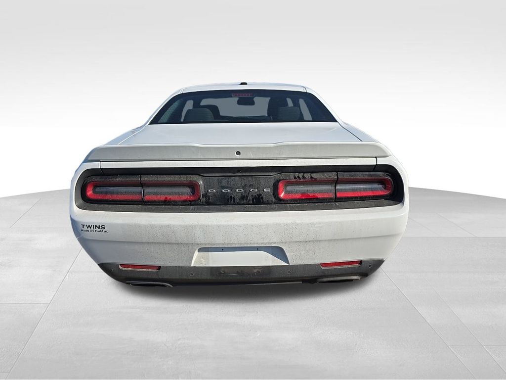 2021 Dodge Challenger R/T photo 5