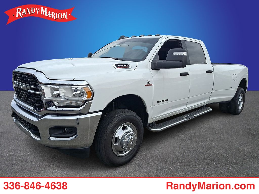 2024 RAM 3500 Big Horn Crew Cab LB DRW 4WD