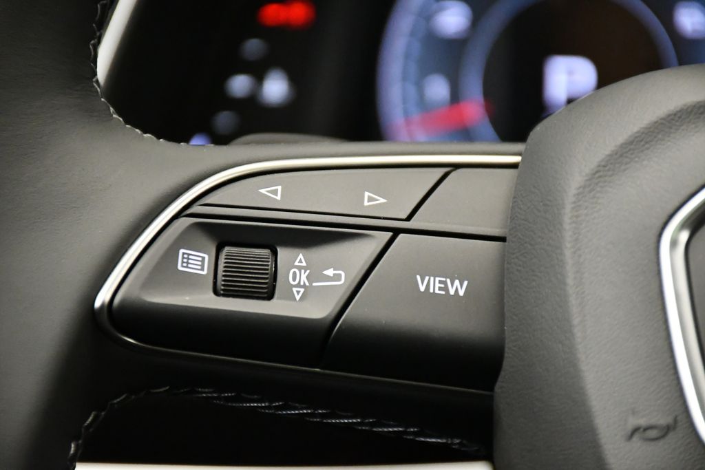 Thumbnail: 2025 Audi Q7 - 23