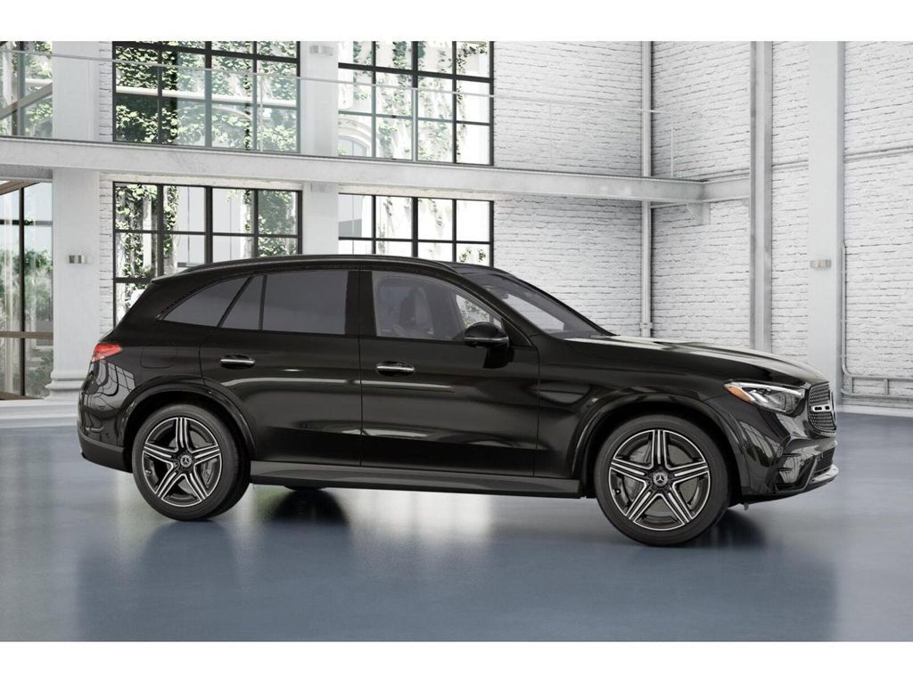 2025 Mercedes-Benz GLC GLC 350 E Hybrid 14