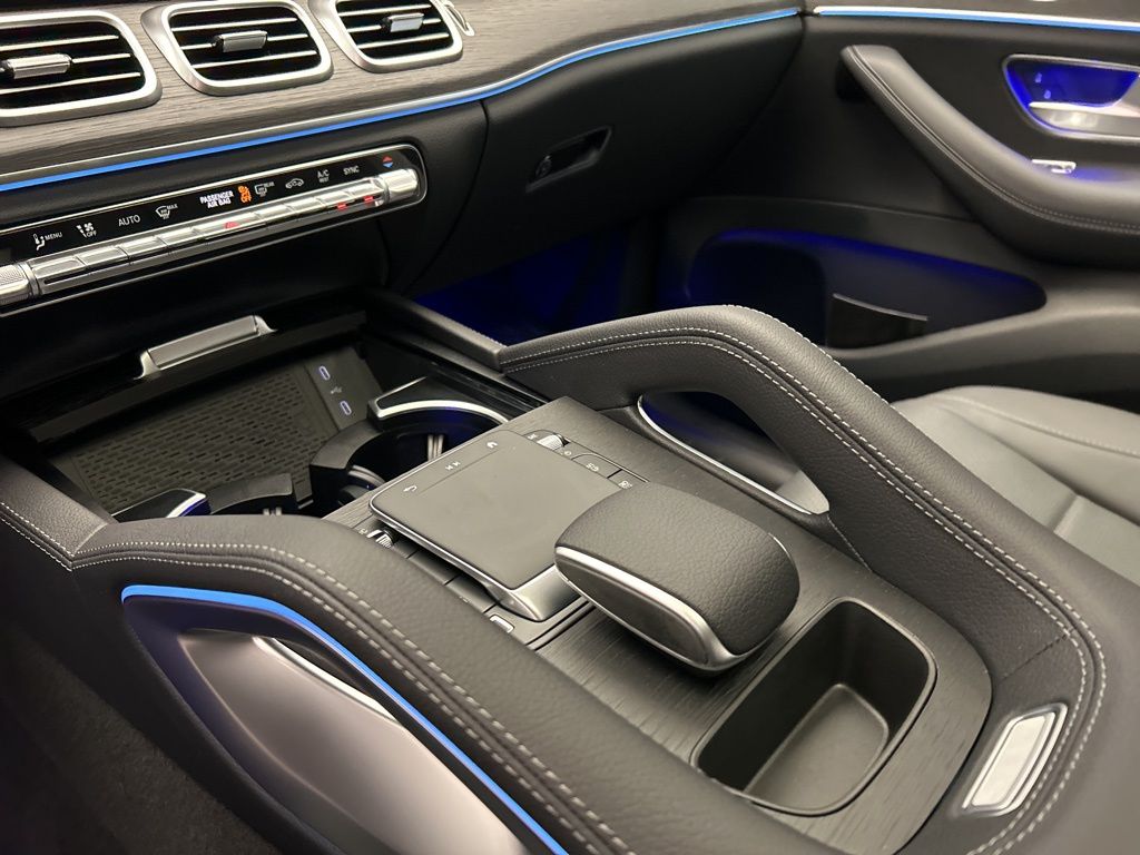 Thumbnail: 2026 Mercedes-Benz GLE - 20