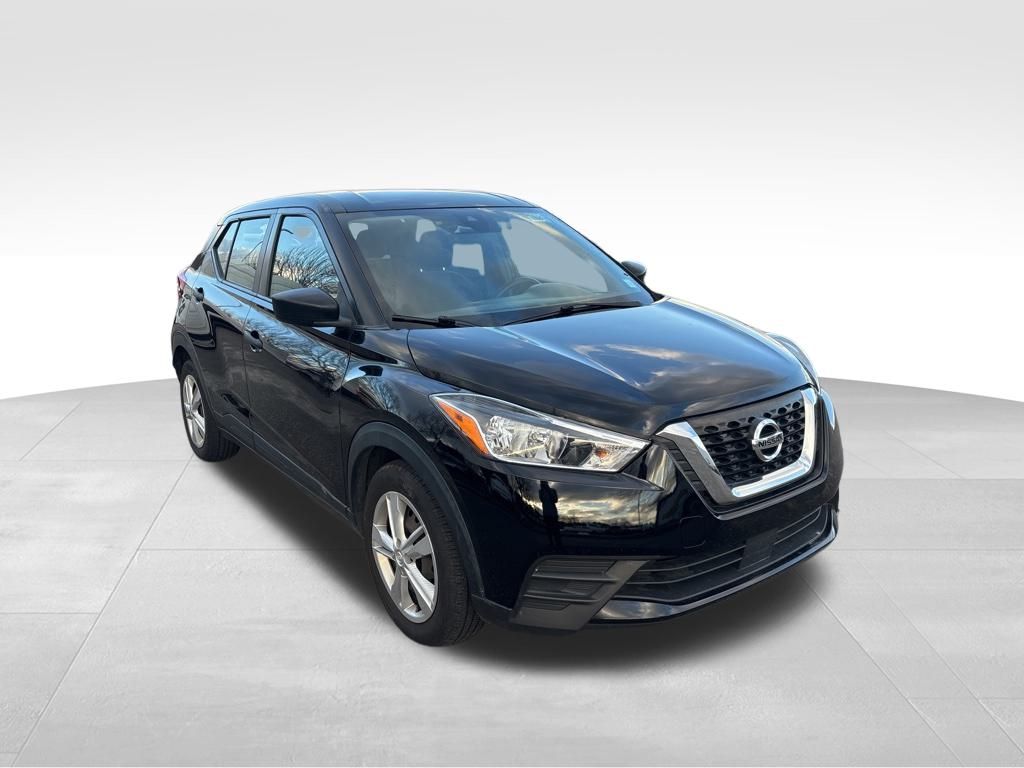 2020 Nissan Kicks S 3