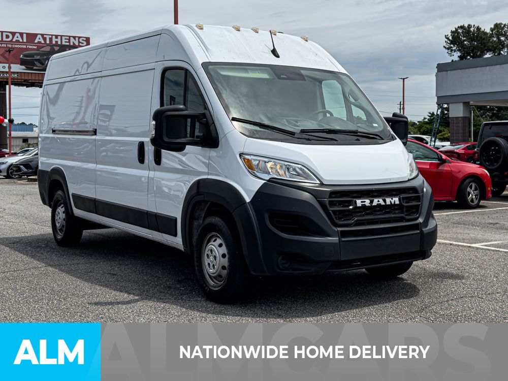 Used 2023 White Ram High Roof image 4