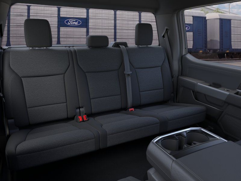 New 2026 Avalanche Ford XLT image 10