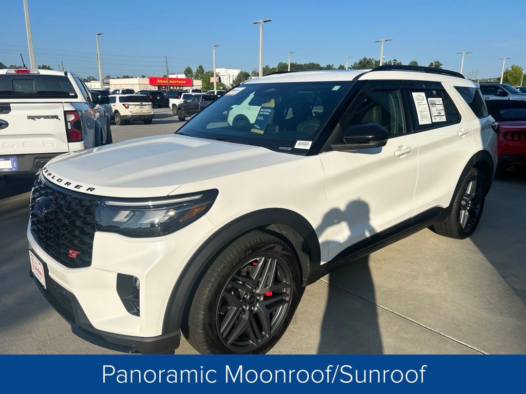 2025 Ford Explorer ST