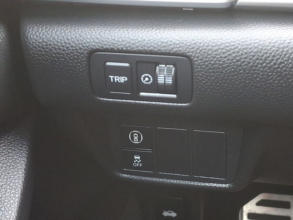 Thumbnail: 2018 Honda Accord - 23