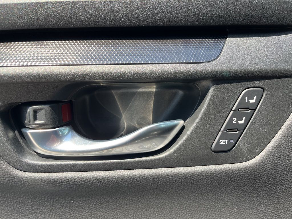 Thumbnail: 2026 Honda CR-V - 6