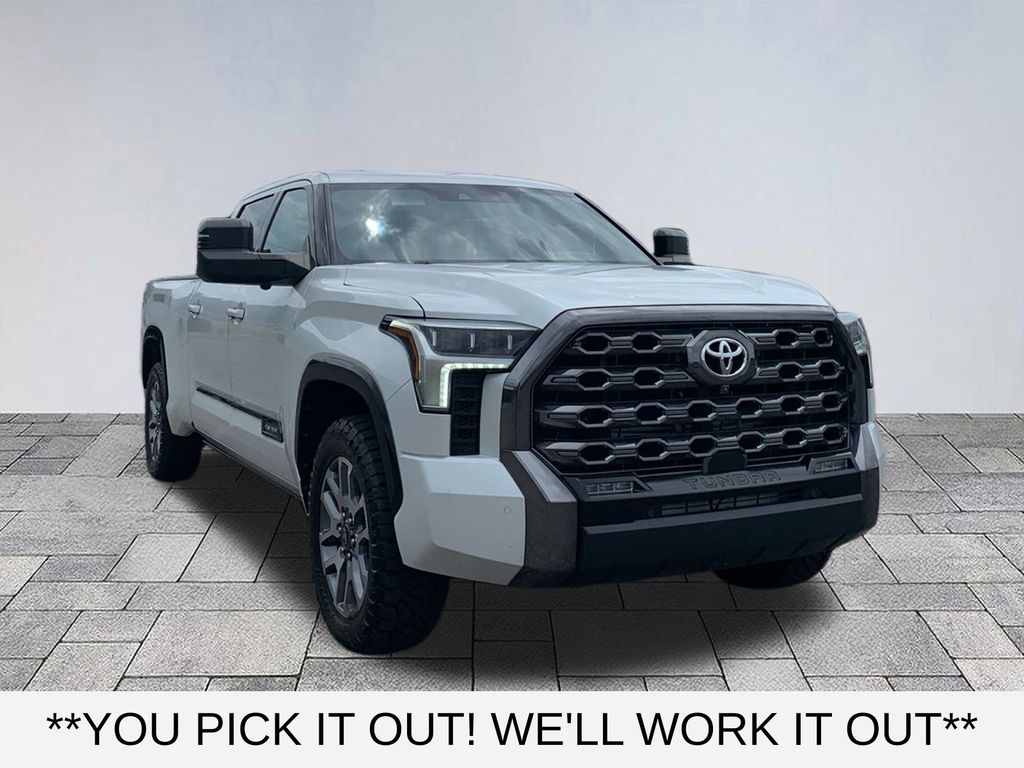 2022 Toyota Tundra Platinum CrewMax Cab LB 4WD