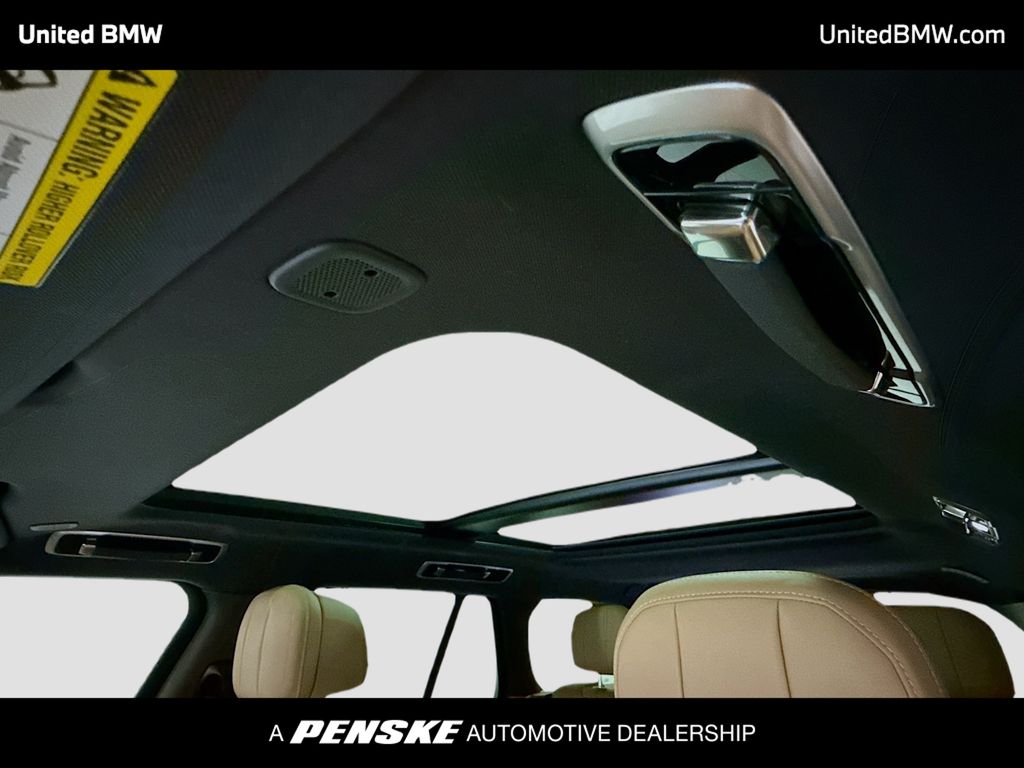 Thumbnail: 2024 Land Rover Range Rover - 12