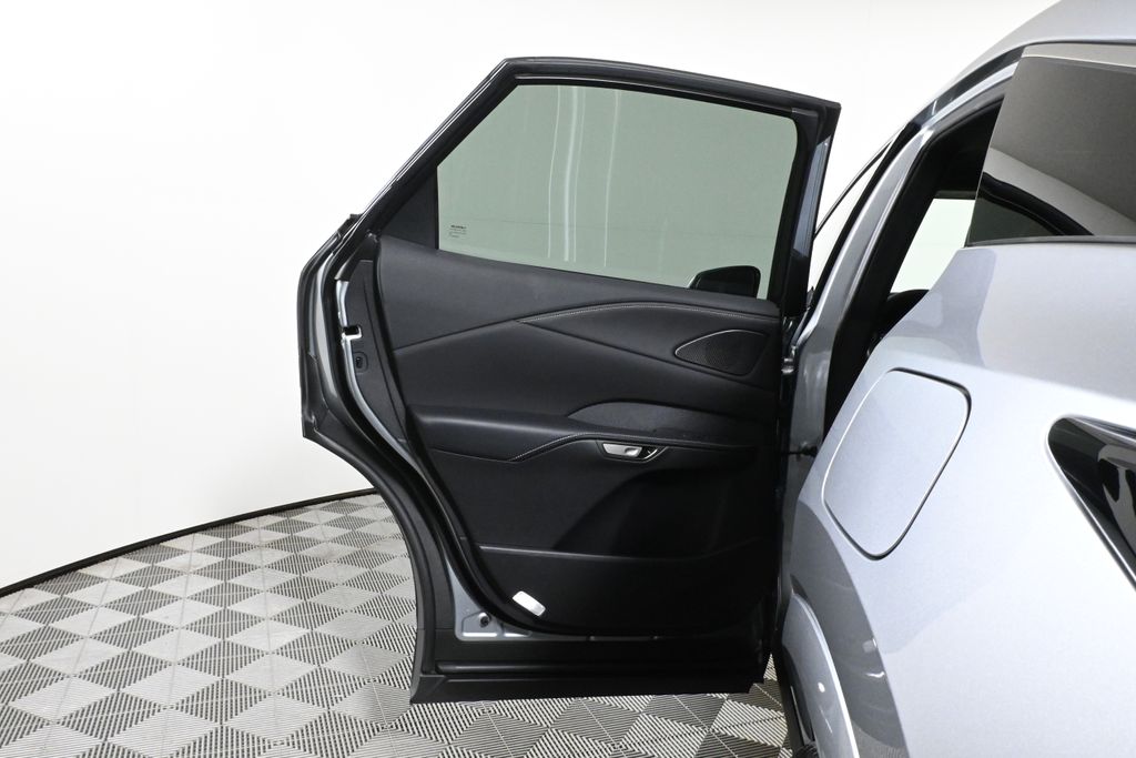 Thumbnail: 2025 Lexus RX - 31