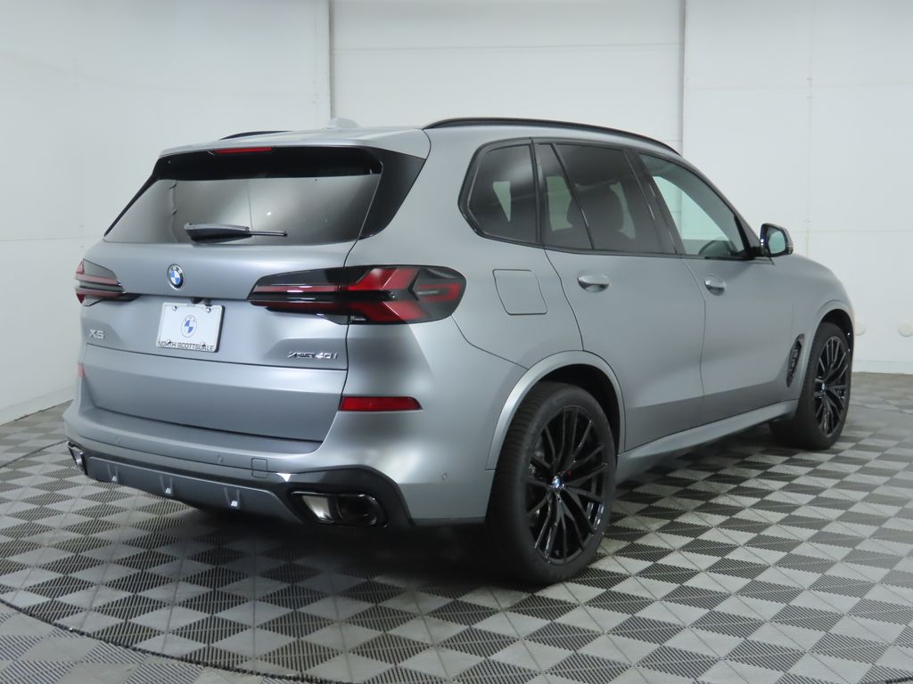 Thumbnail: 2026 BMW X5 - 5