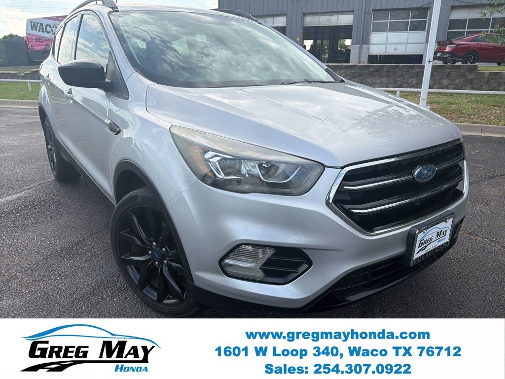 Ingot Silver Metallic 2018 Ford Escape SEL FWD SUV / Crossover Front-Wheel Drive 6-Speed Automatic
