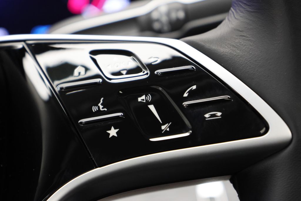 Thumbnail: 2026 Mercedes-Benz GLE - 22