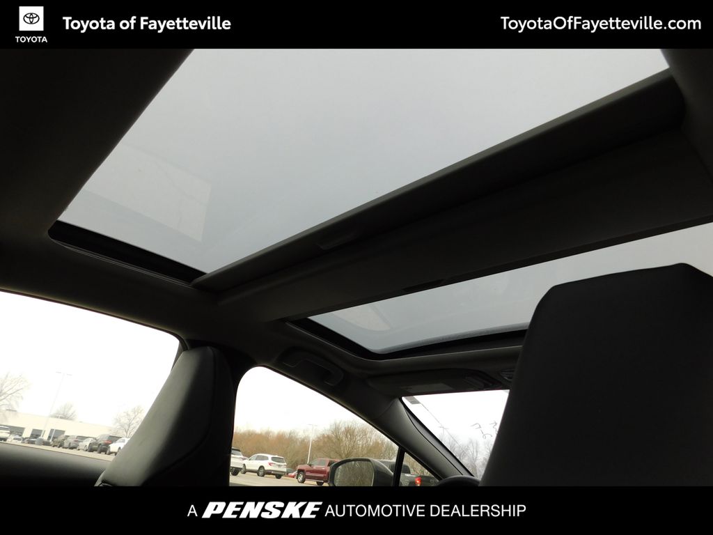 Thumbnail: 2024 Toyota Prius Prime - 6