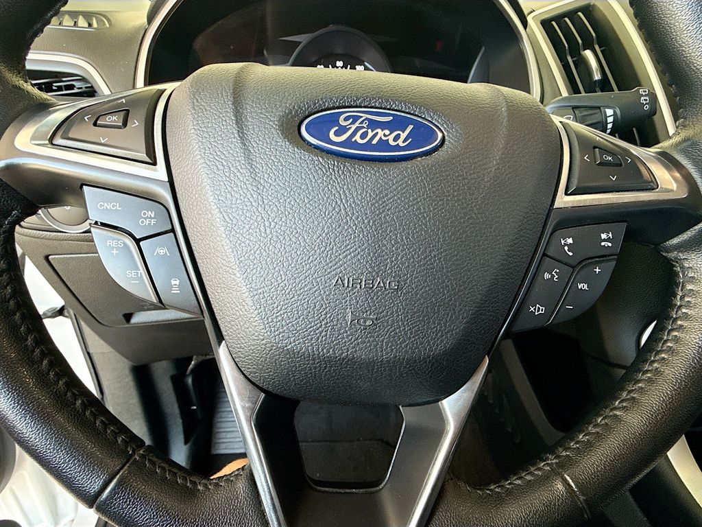 2019 Ford Edge SEL - Photo 11