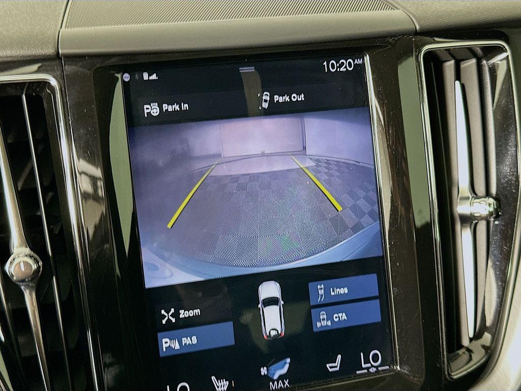 Thumbnail: 2019 Volvo XC60 - 14