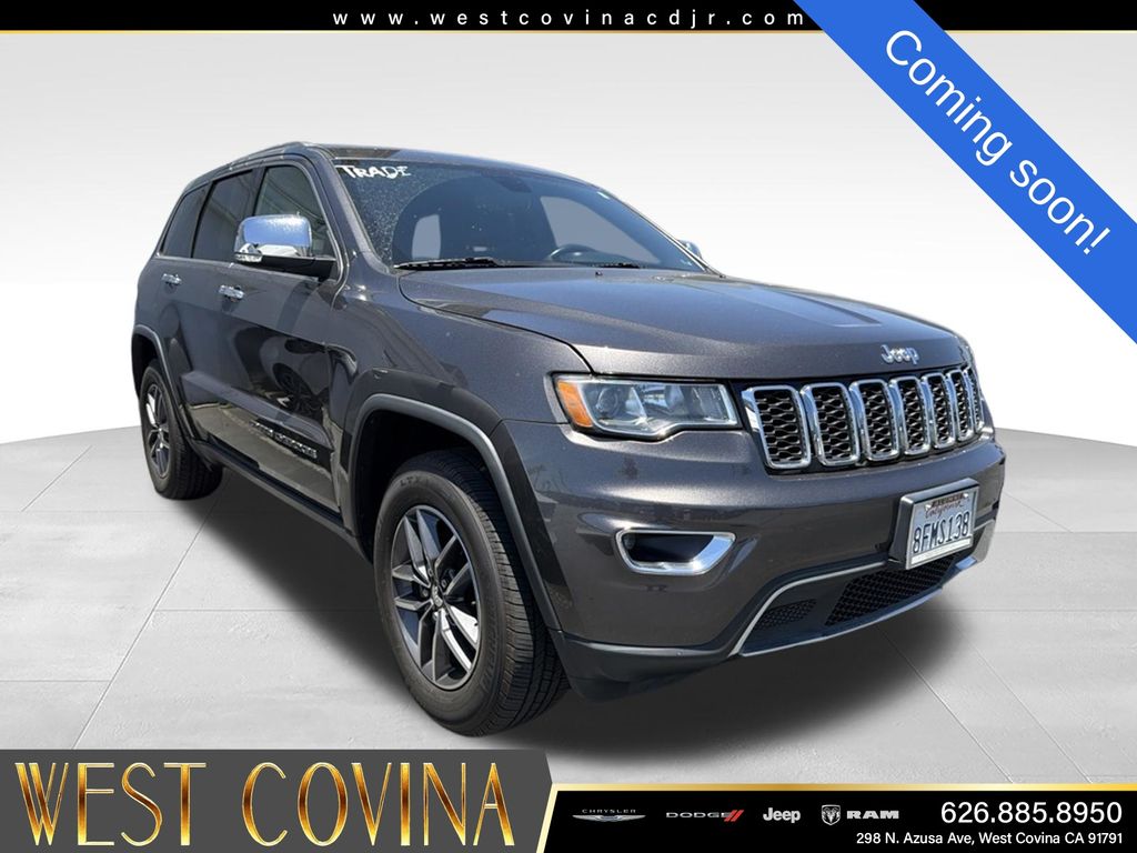 Crystal Metallic 2018 Jeep Grand Cherokee SUV / Crossover 4X2 8-Speed Automatic