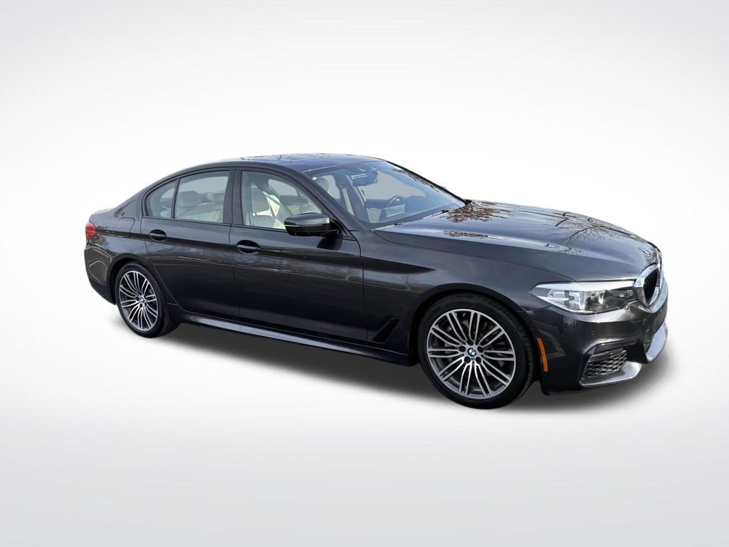 /2019 BMW 540i