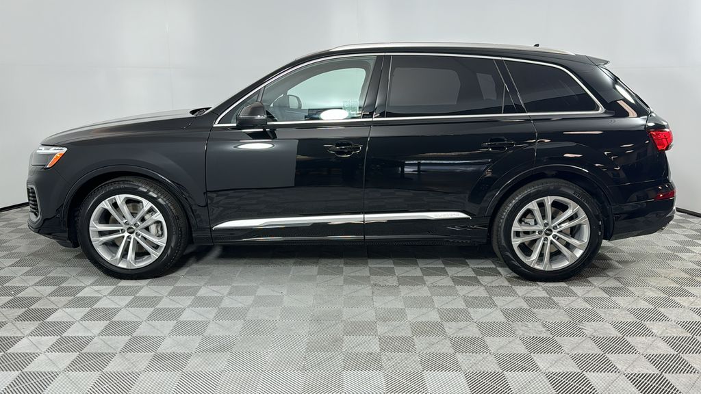 2025 Audi Q7  2