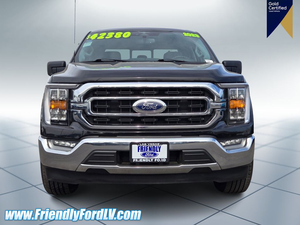 View vehicle photo 5