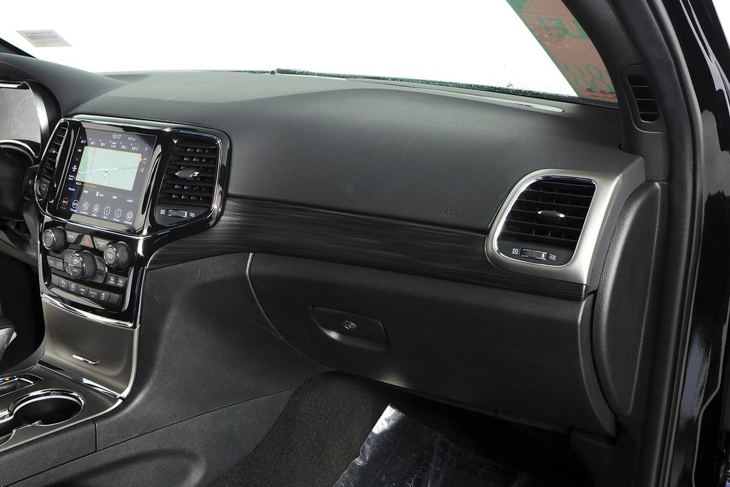 Thumbnail: 2022 Jeep Grand Cherokee - 13